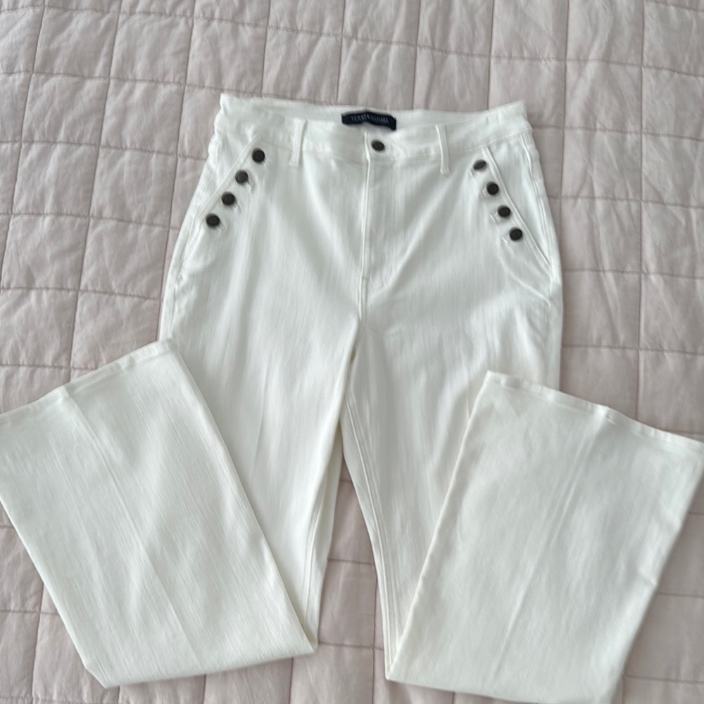 Tommy Hilfiger White Denim Bootcut Pants with Marine Style Buttons Size 12 NWOT
